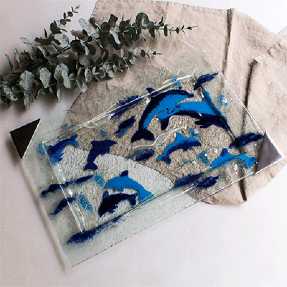 Big serving platter delfines