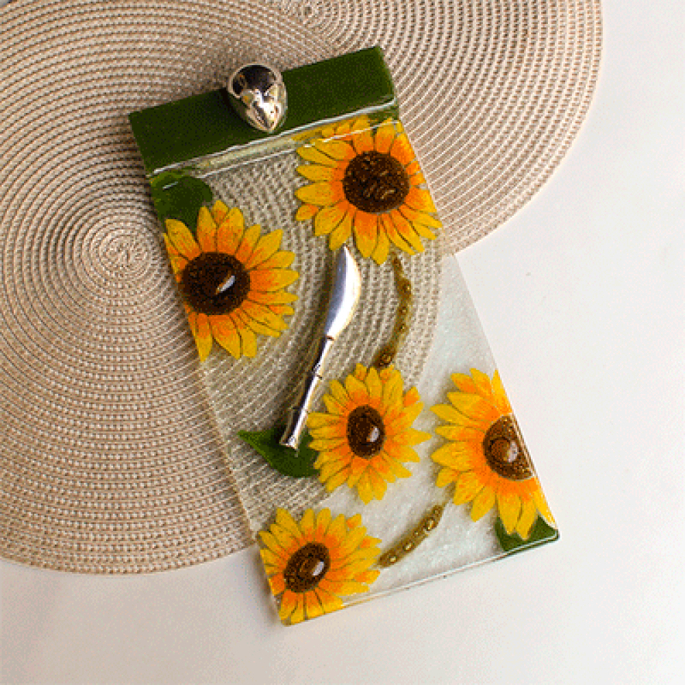 girasoles serving board