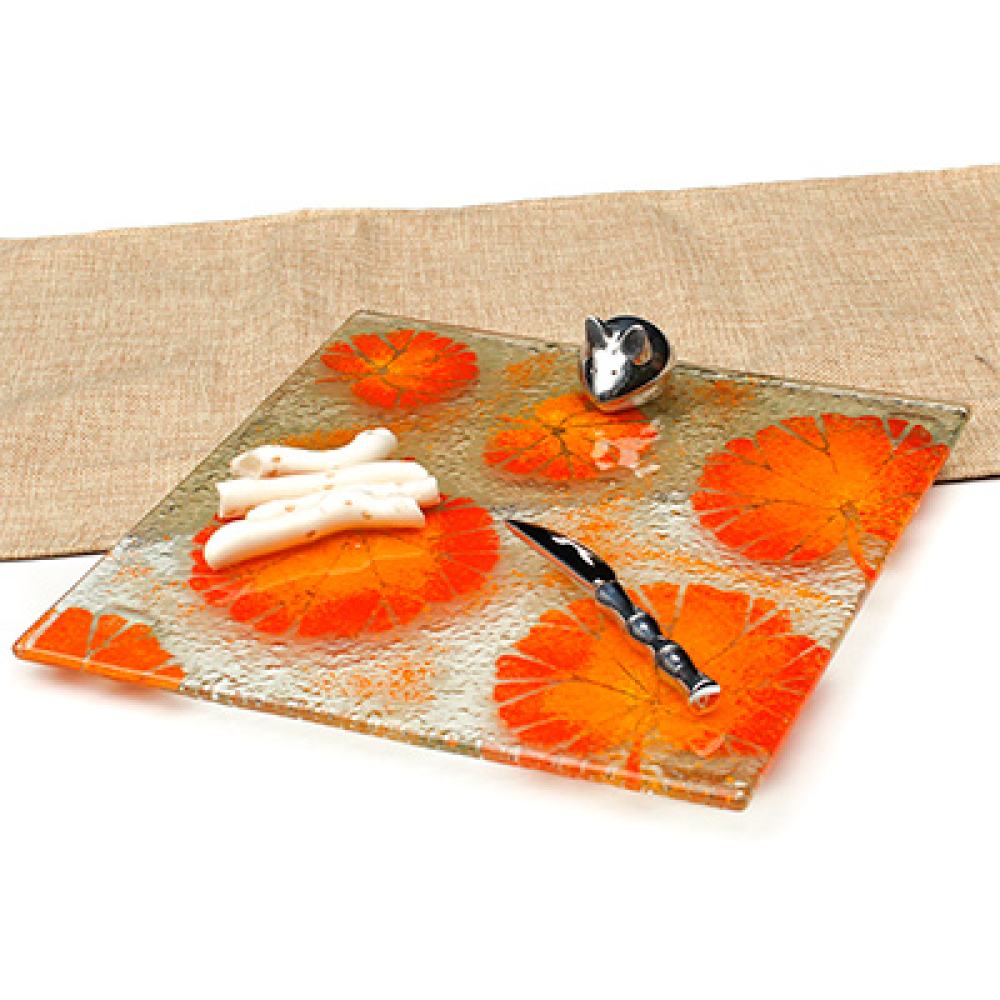 hojas oto&ntilde;ales serving board