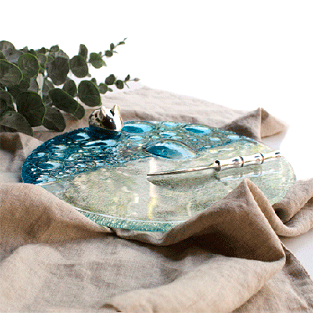 burbuja turquesa serving board