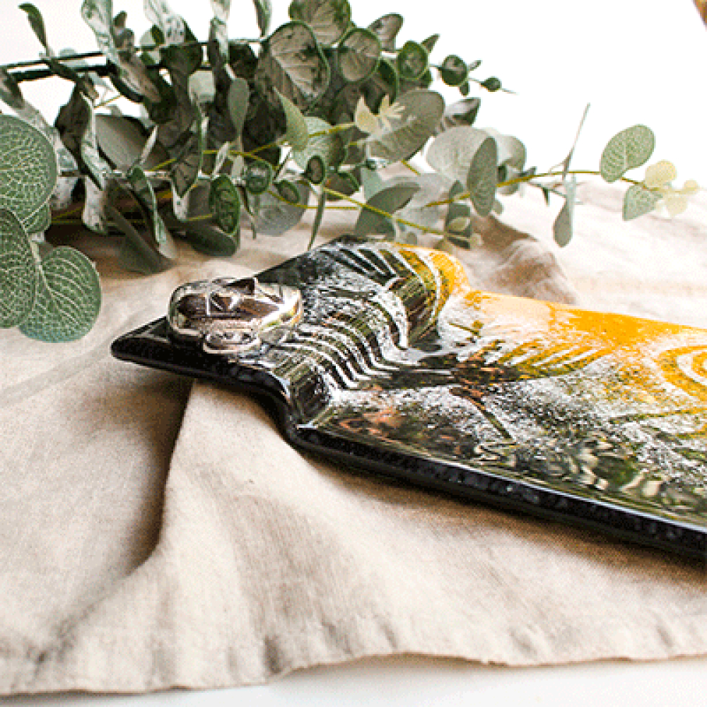 L&iacute;neas de Nazca big serving board