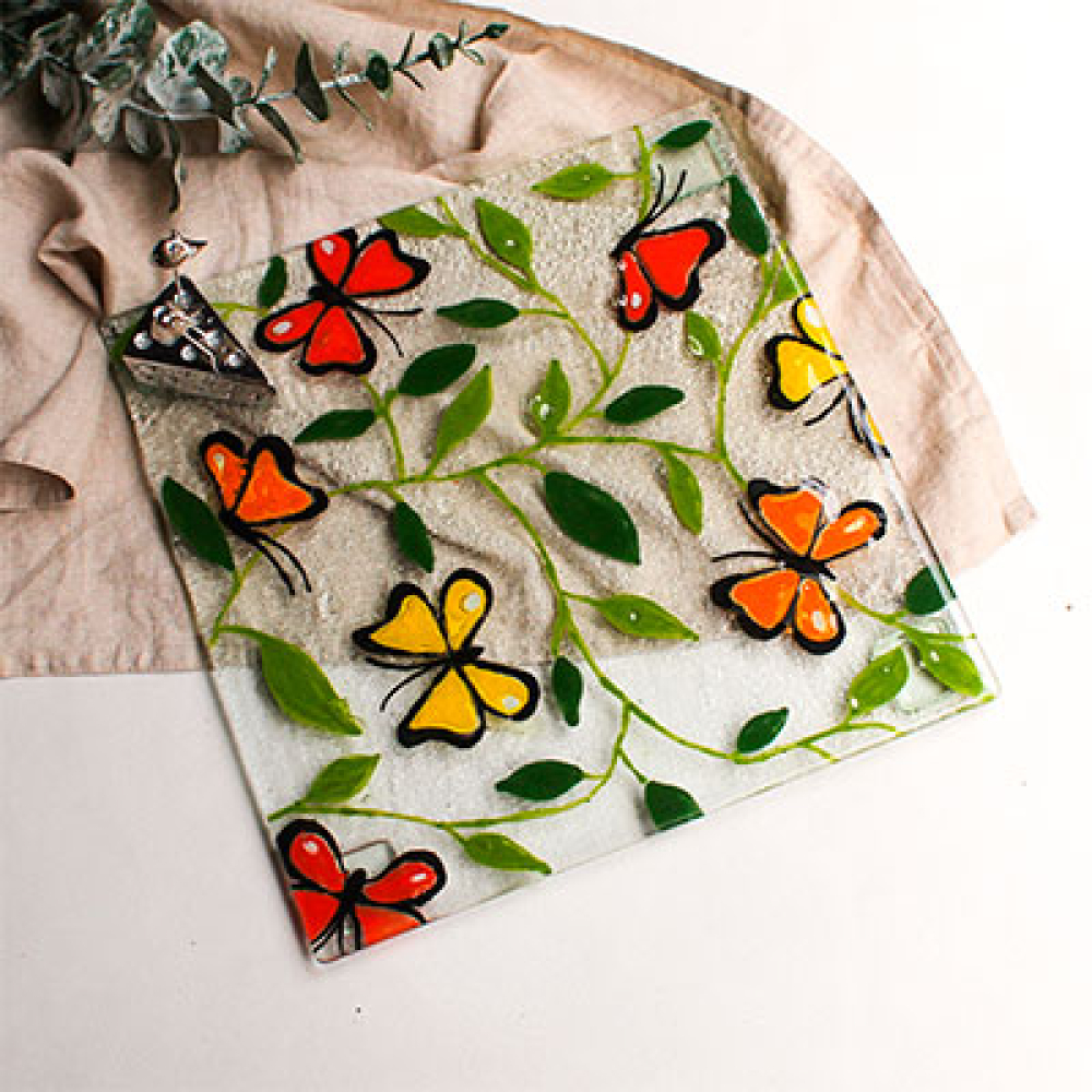 mariposa multicolor serving board