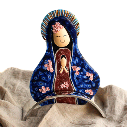 virgen manto azul sculpture